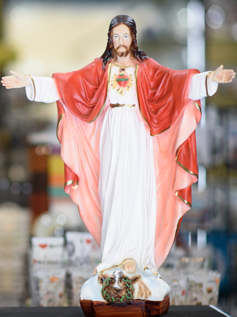 Massi Souvenir Roma - statua di Gesù