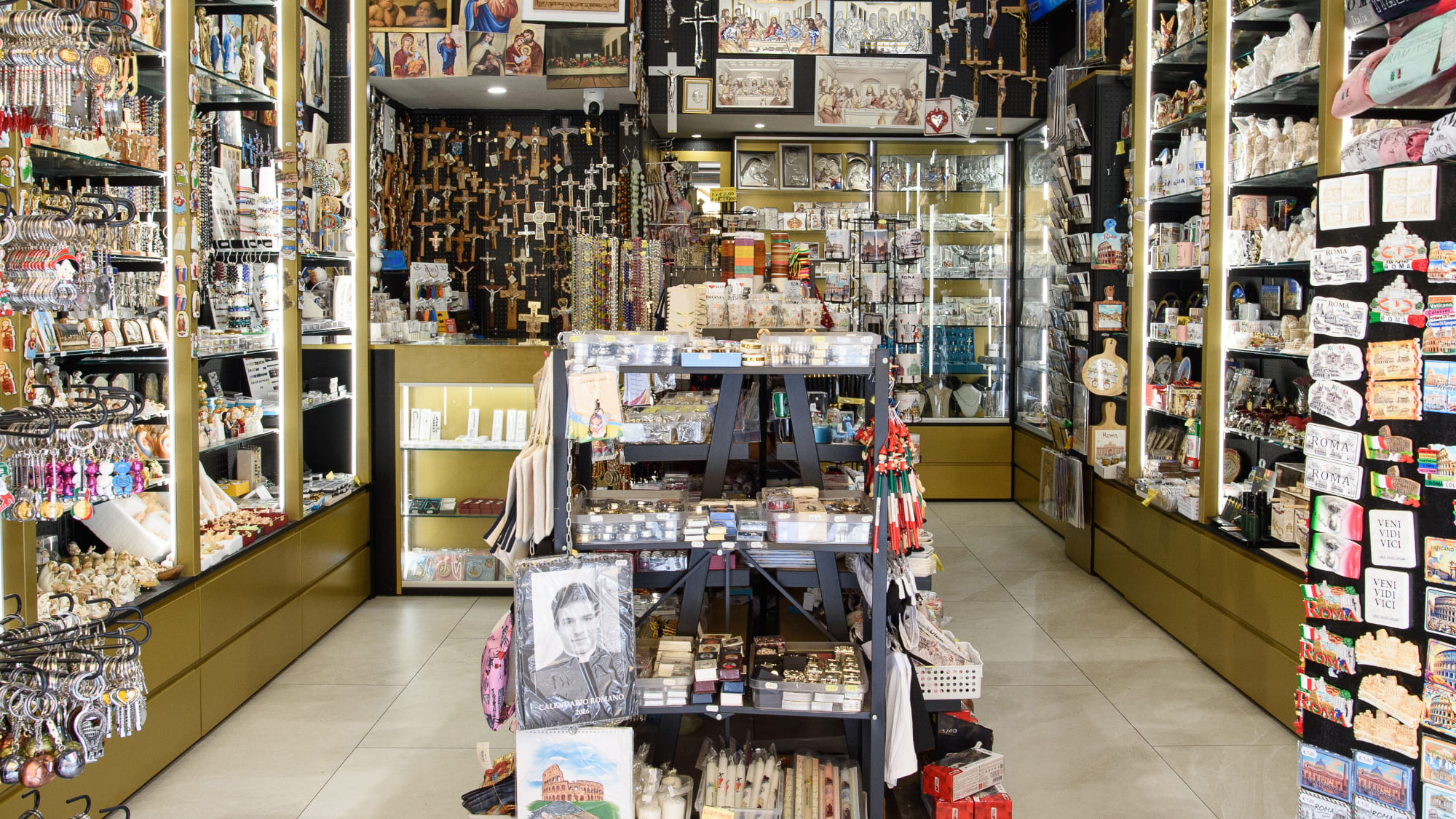 Massi Souvenir Roma - negozio - Souvenir Religiosi Roma